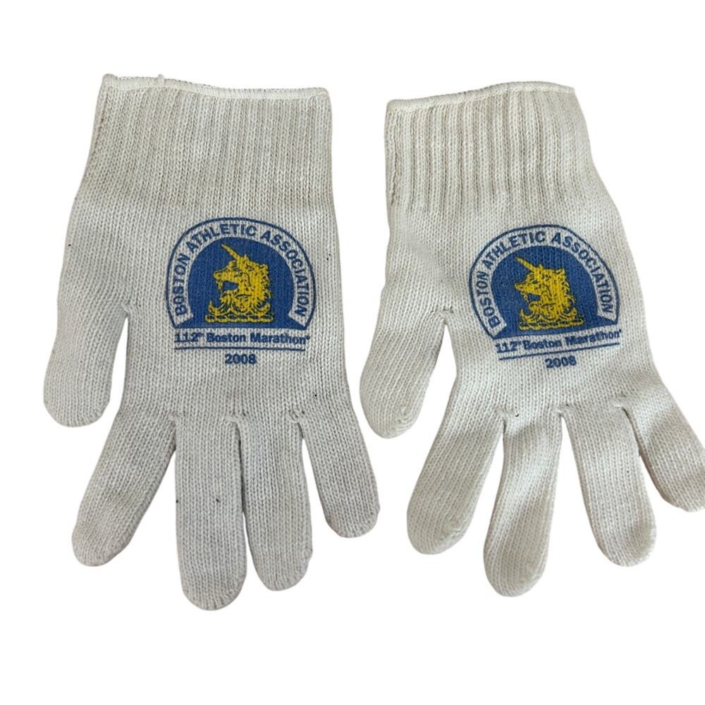 2008 Boston Marathon White Knit Gloves RARE Read Description